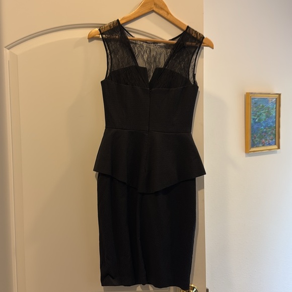 Beautiful Cocktail dress. - Picture 3 of 3